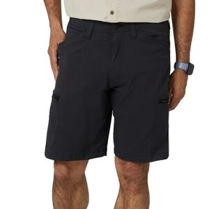 NWT Wrangler Men's Outdoor Performance Zip Cargo Short 46